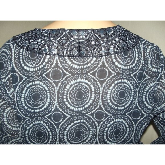 Michael Kors Tunic Blouse Womens Size Medium blue sequin geometric print v-neck - Picture 10 of 11